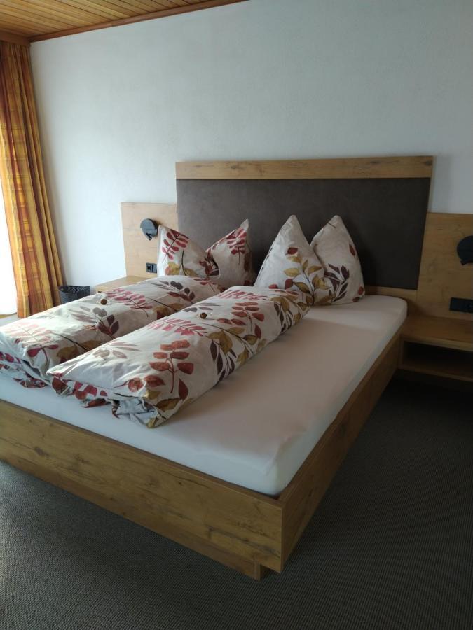 Hotel Haus Mueller à Reutte Extérieur photo
