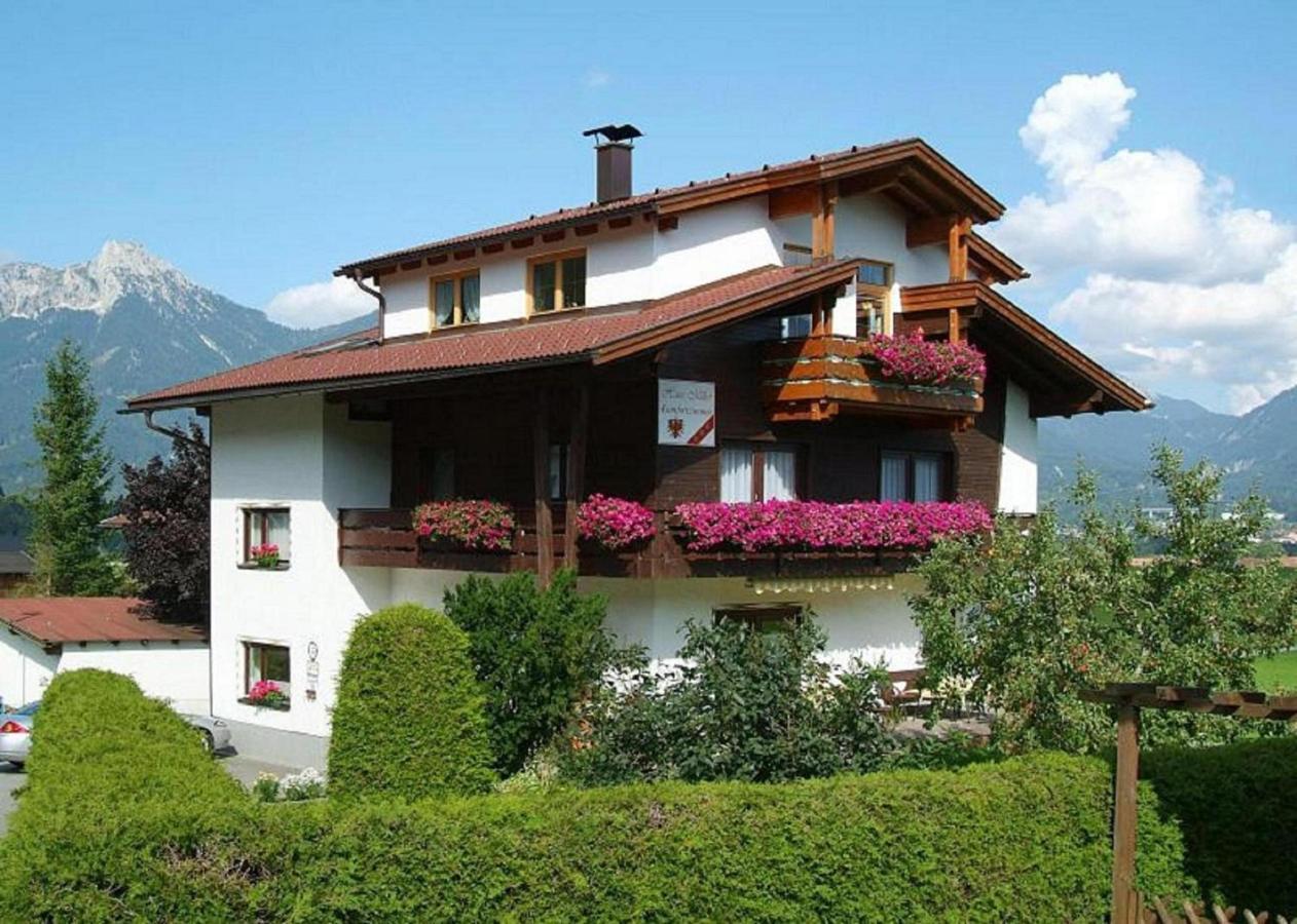 Hotel Haus Mueller à Reutte Extérieur photo